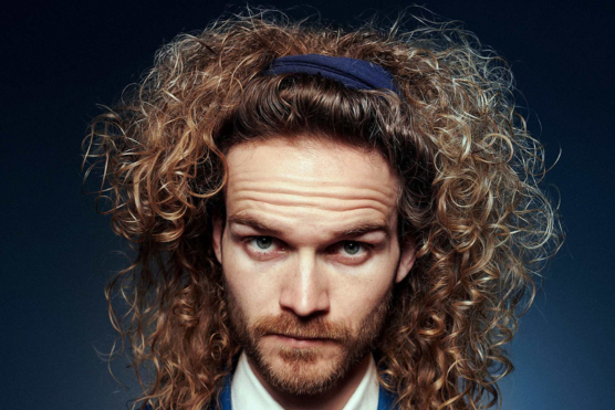 BREStheater: Teun van den Elzen Op positie