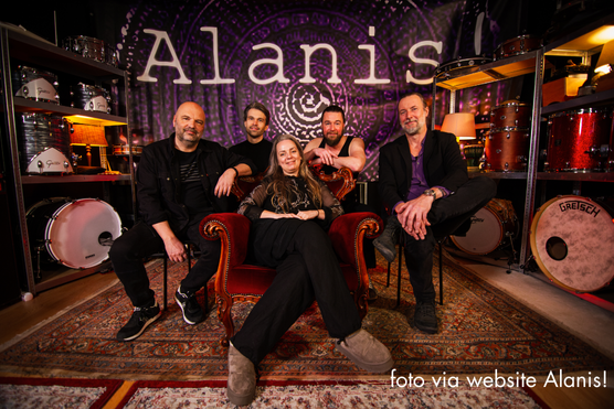 Alanis! – Live in ’t Kont van het Paard