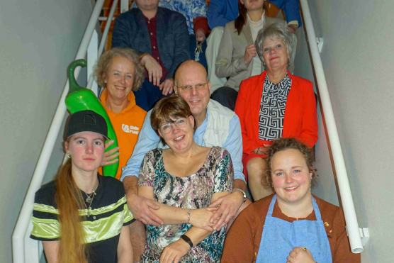 Toneelvereniging Sint Leonardus Puinhoop in de kringloop