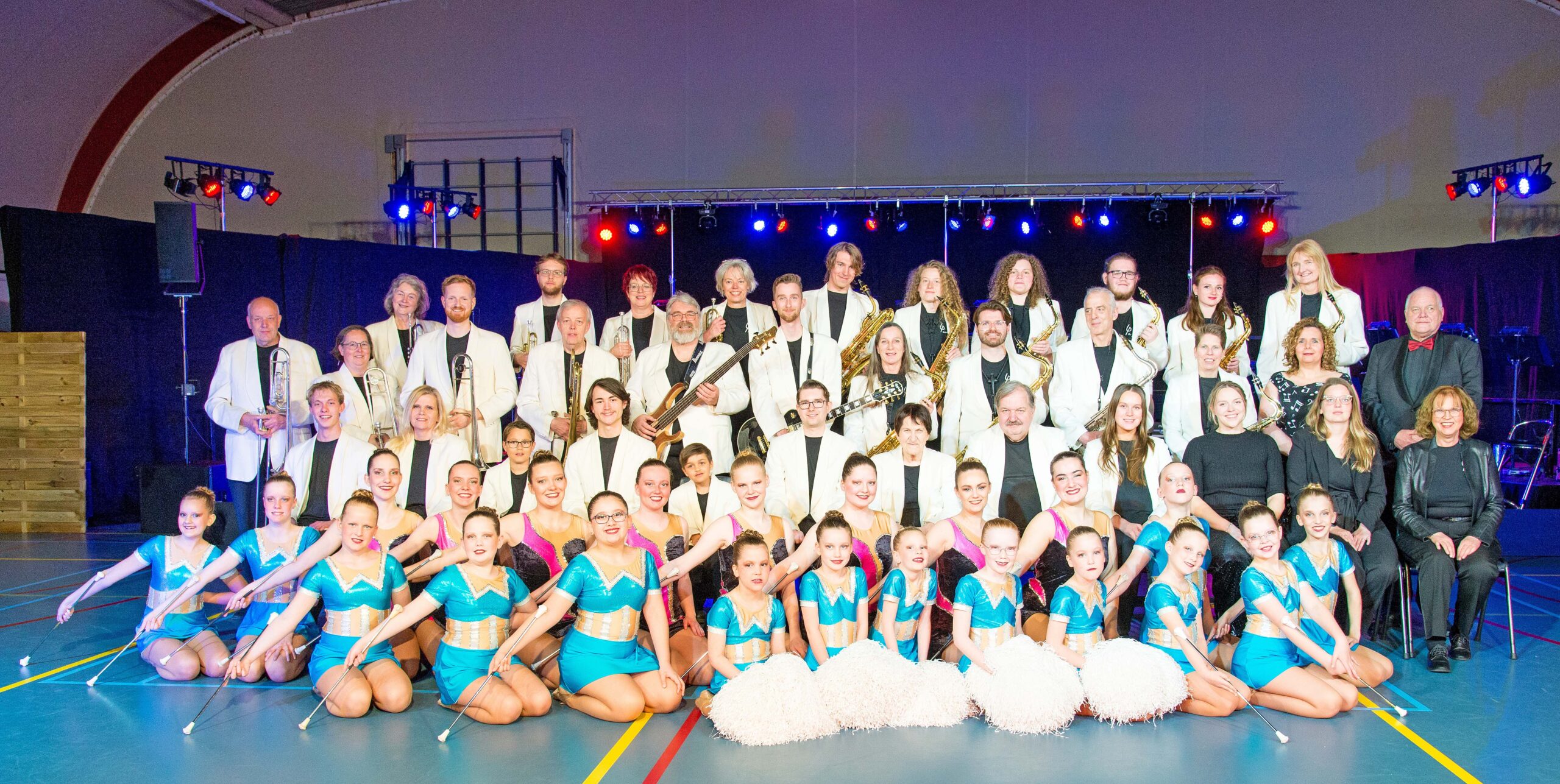 Zomerconcert Bigband en Twirlers Libertatis Primitiae