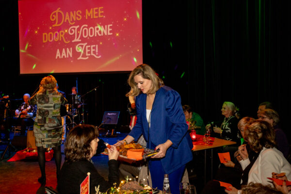 Danssalon december 2024 Brestheater LR-34