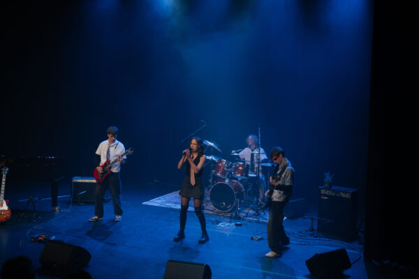 Show your talent finale previewfoto's